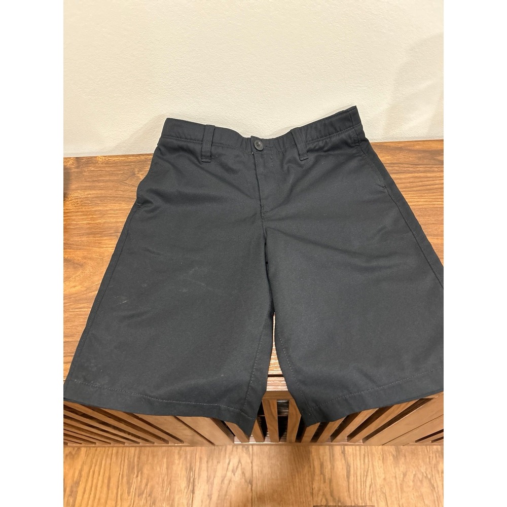 Under Armour Boys shorts